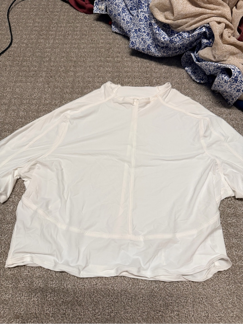 LULULEMON Women's Lightweight White Active Top